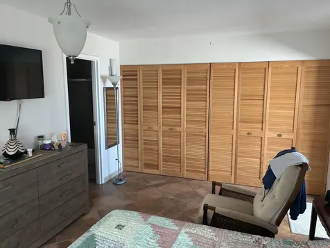 283 Saxony F Delray Beach FL 33446