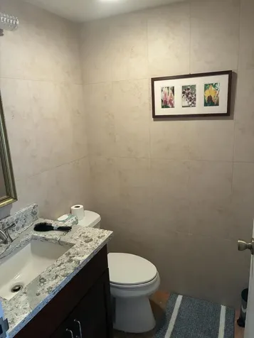 283 Saxony F Delray Beach FL 33446