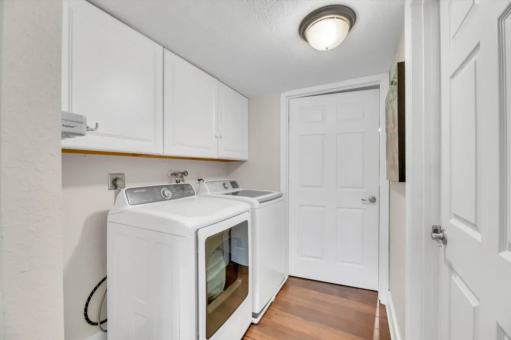 621 SW 98th Terrace Pembroke Pines FL 33025