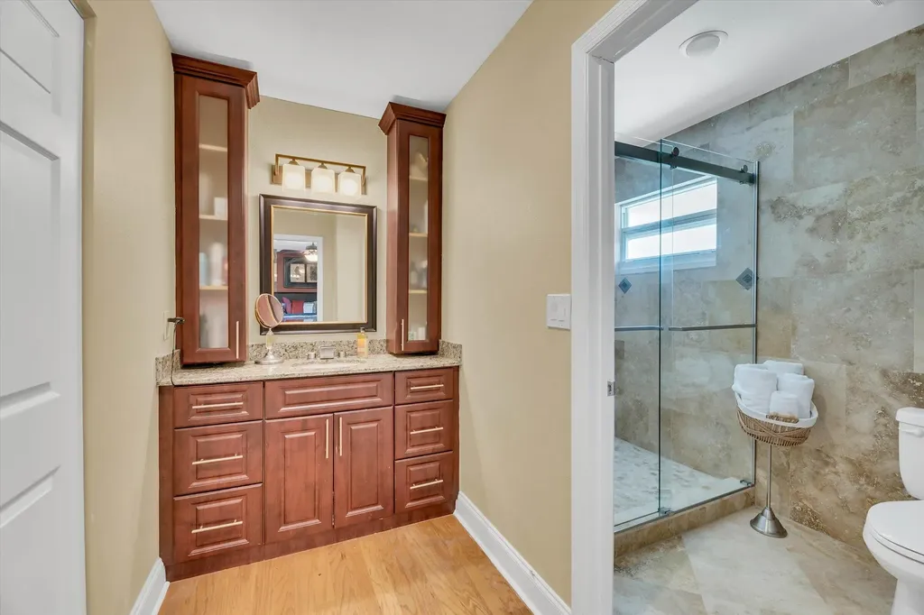 621 SW 98th Terrace Pembroke Pines FL 33025