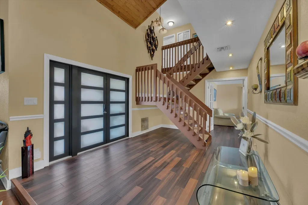 621 SW 98th Terrace Pembroke Pines FL 33025