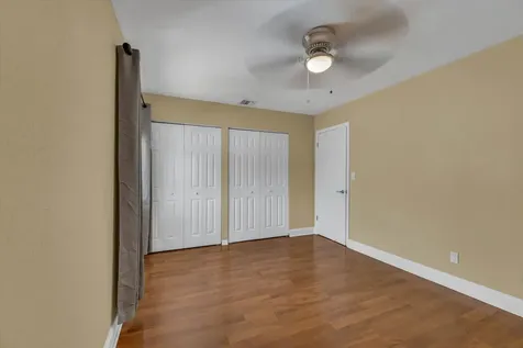 621 SW 98th Terrace Pembroke Pines FL 33025