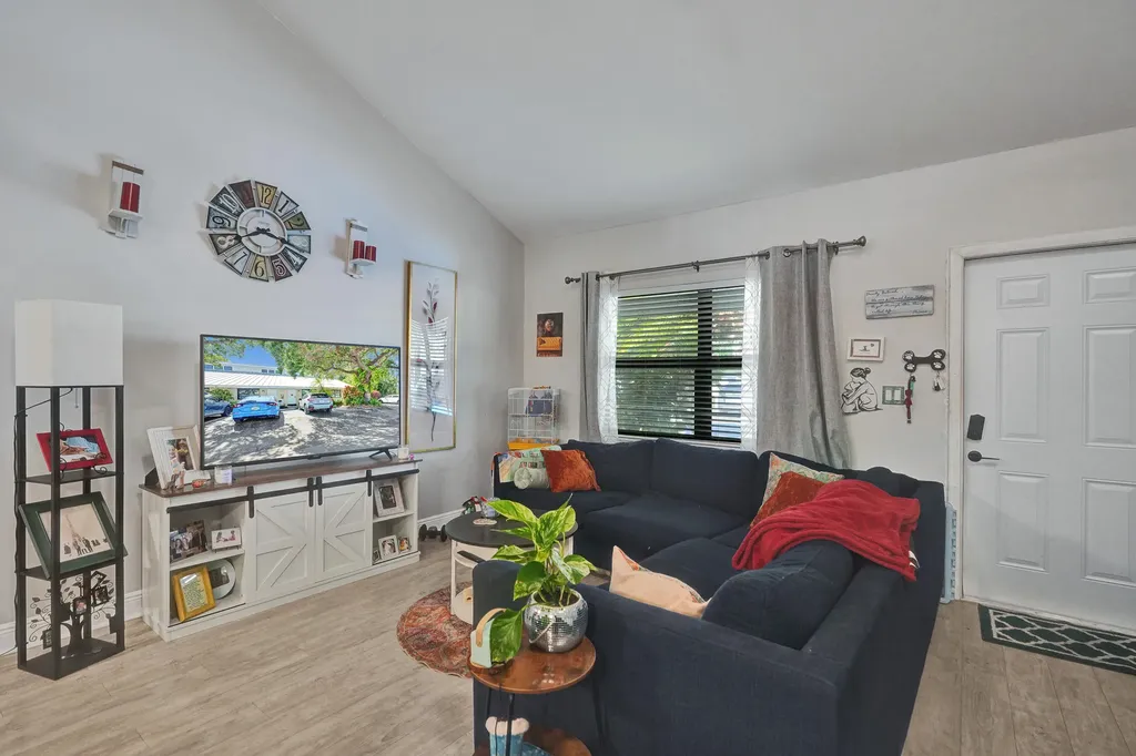 1455 Holly Heights Drive Fort Lauderdale FL 33304