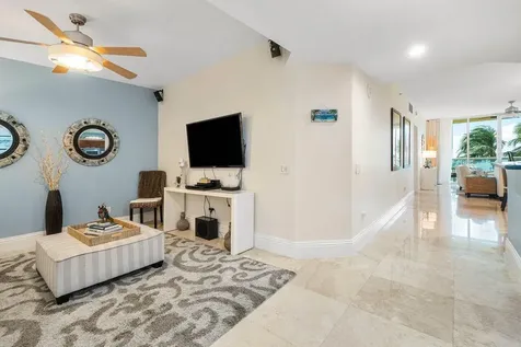 2650 Lake Shore Drive Riviera Beach FL 33404