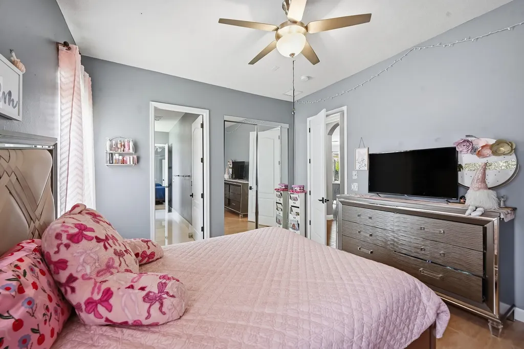 4228 Cedar Creek Ranch Circle Lake Worth FL 33467