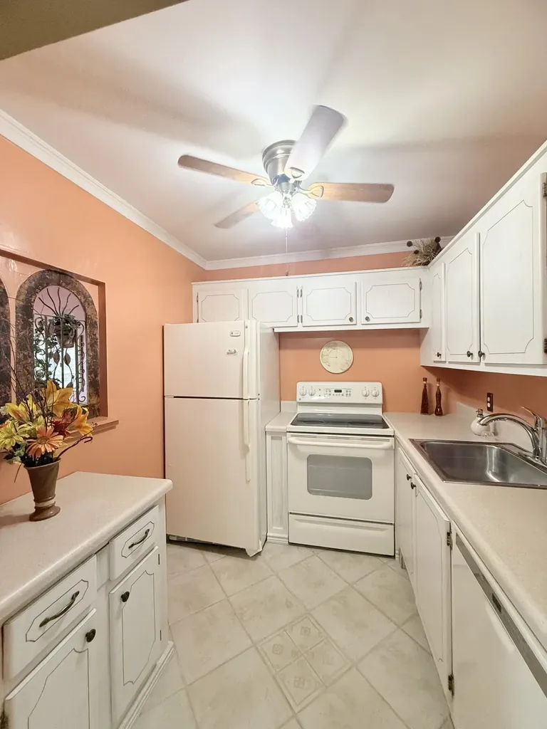 165 Tilford H Deerfield Beach FL 33442