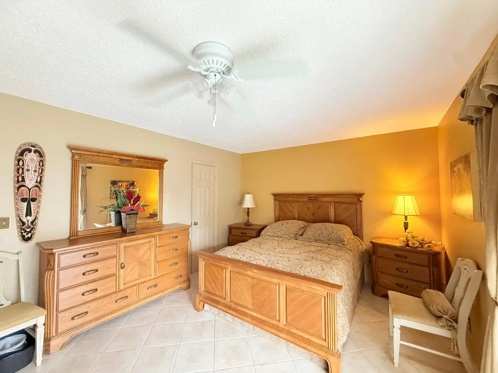 165 Tilford H Deerfield Beach FL 33442