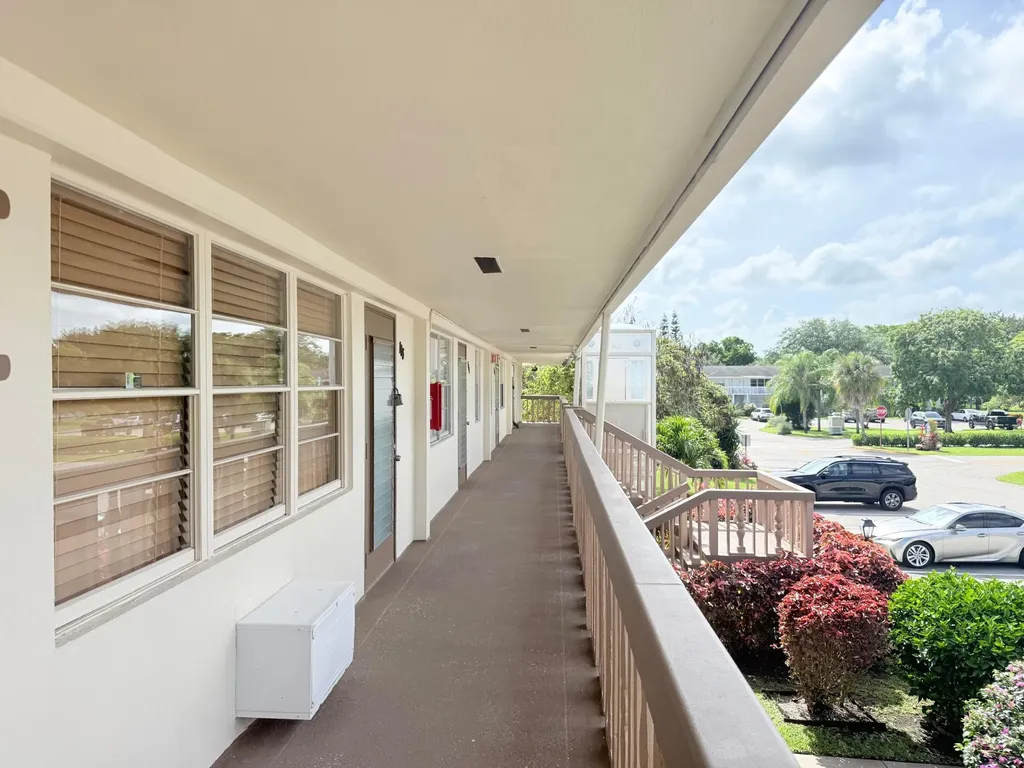 165 Tilford H Deerfield Beach FL 33442
