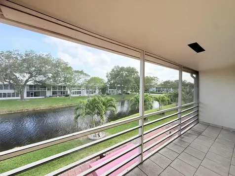 165 Tilford H Deerfield Beach FL 33442