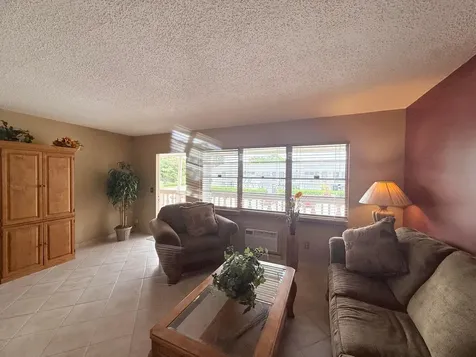 165 Tilford H Deerfield Beach FL 33442