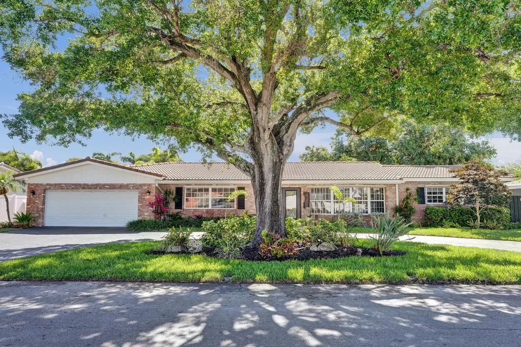 3930 NE 21st Avenue Fort Lauderdale FL 33308