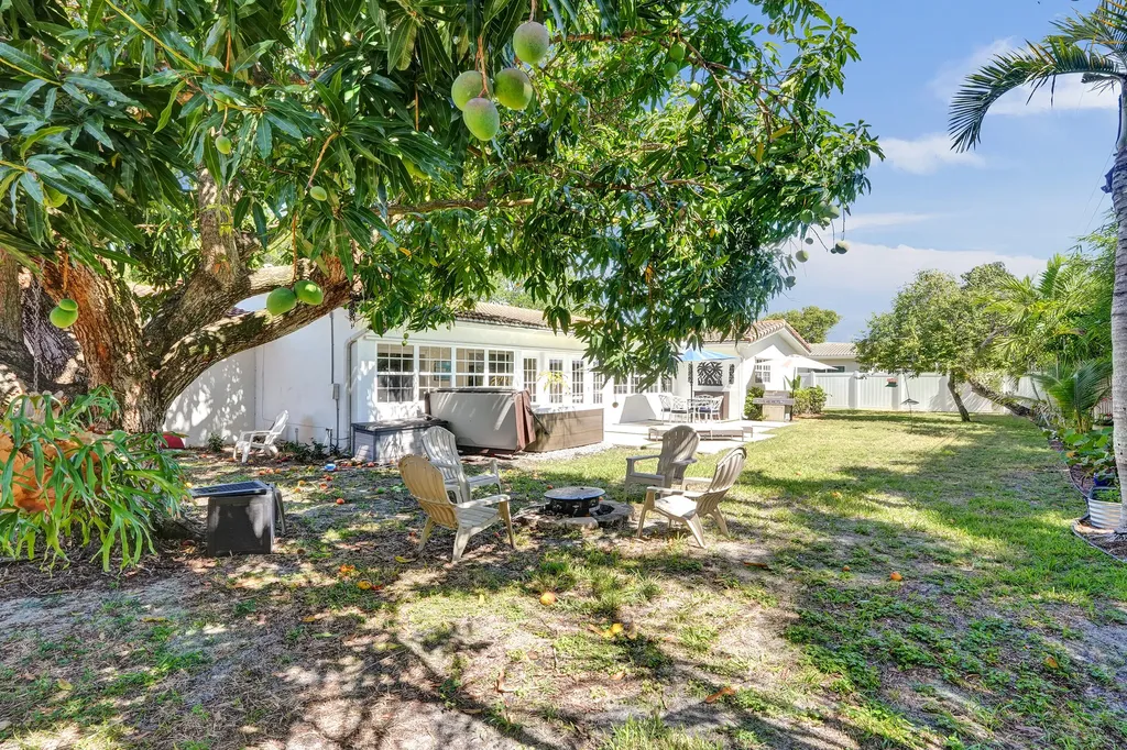 3930 NE 21st Avenue Fort Lauderdale FL 33308