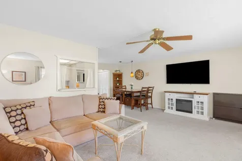 740 W Horizons W Boynton Beach FL 33435