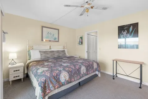 740 W Horizons W Boynton Beach FL 33435