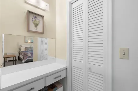 740 W Horizons W Boynton Beach FL 33435
