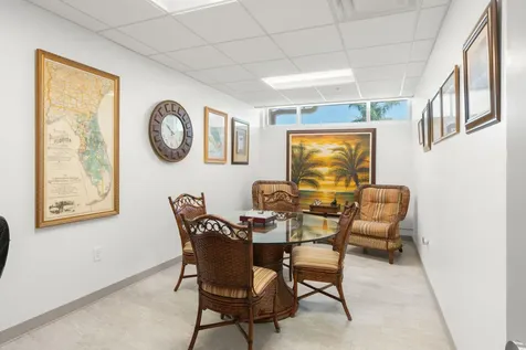 740 W Horizons W Boynton Beach FL 33435
