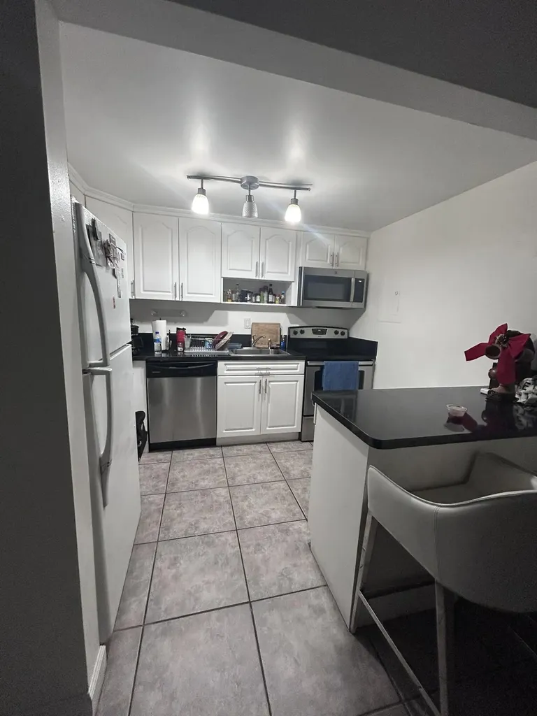 7300 NW 17th Street Plantation FL 33313