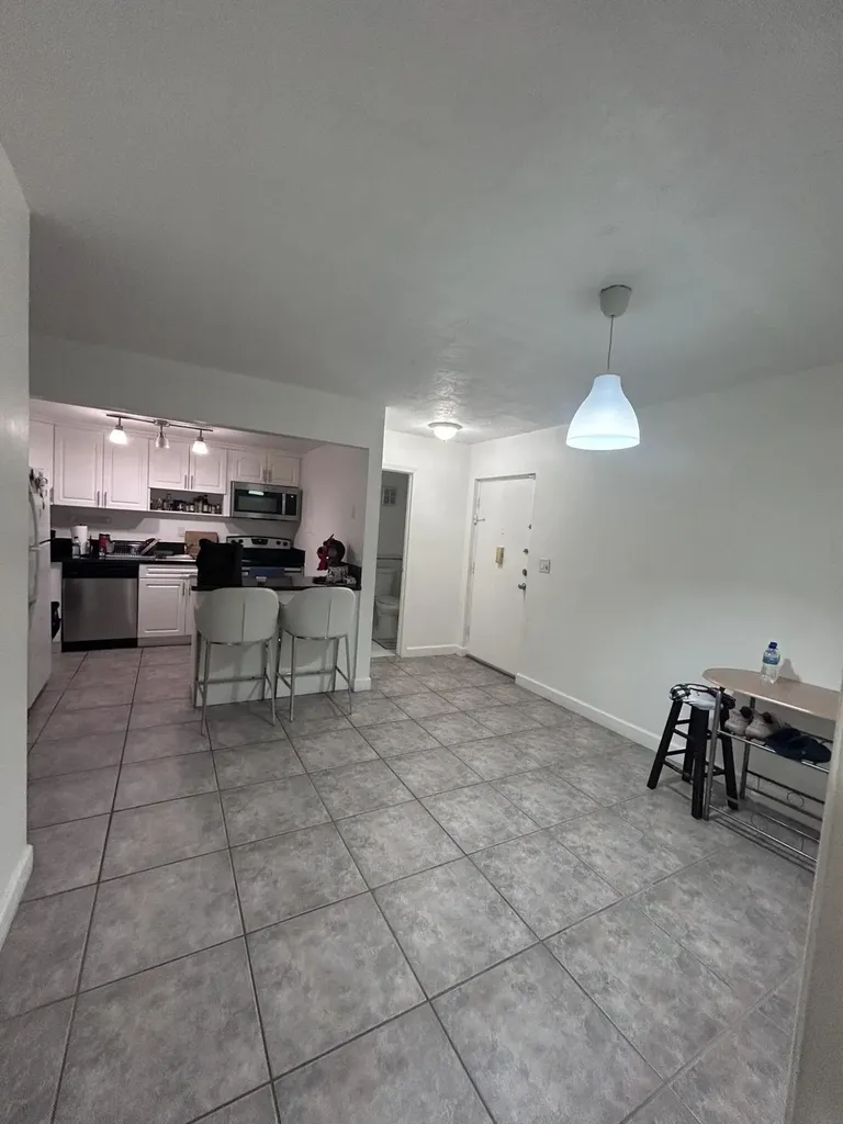 7300 NW 17th Street Plantation FL 33313