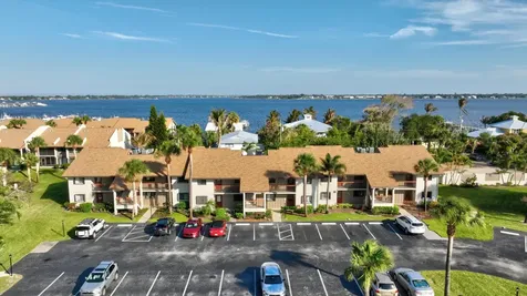 1600 NE Dixie Highway Jensen Beach FL 34957