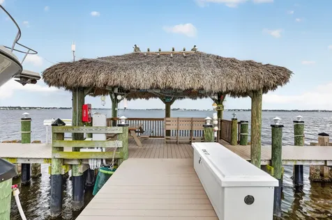 1600 NE Dixie Highway Jensen Beach FL 34957