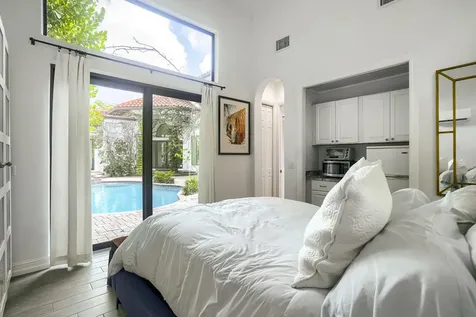 6179 Vía Venetia S Delray Beach FL 33484