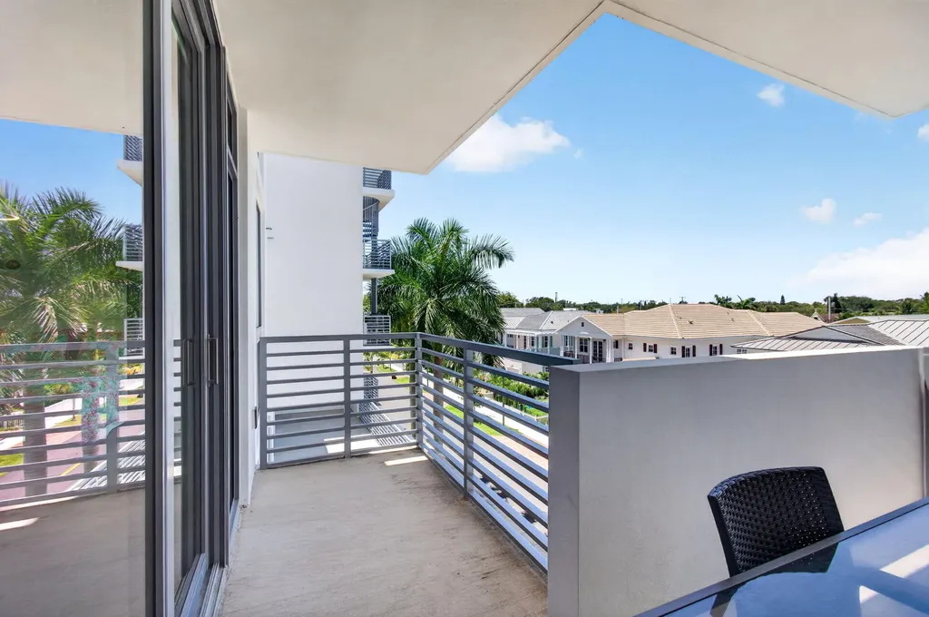 111 SE 1st Avenue Delray Beach FL 33444