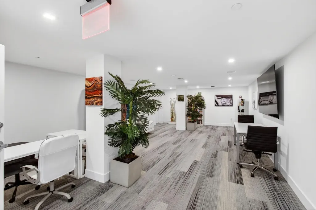 111 SE 1st Avenue Delray Beach FL 33444
