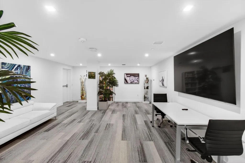 111 SE 1st Avenue Delray Beach FL 33444