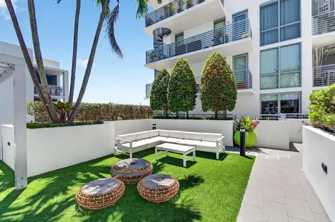 111 SE 1st Avenue Delray Beach FL 33444
