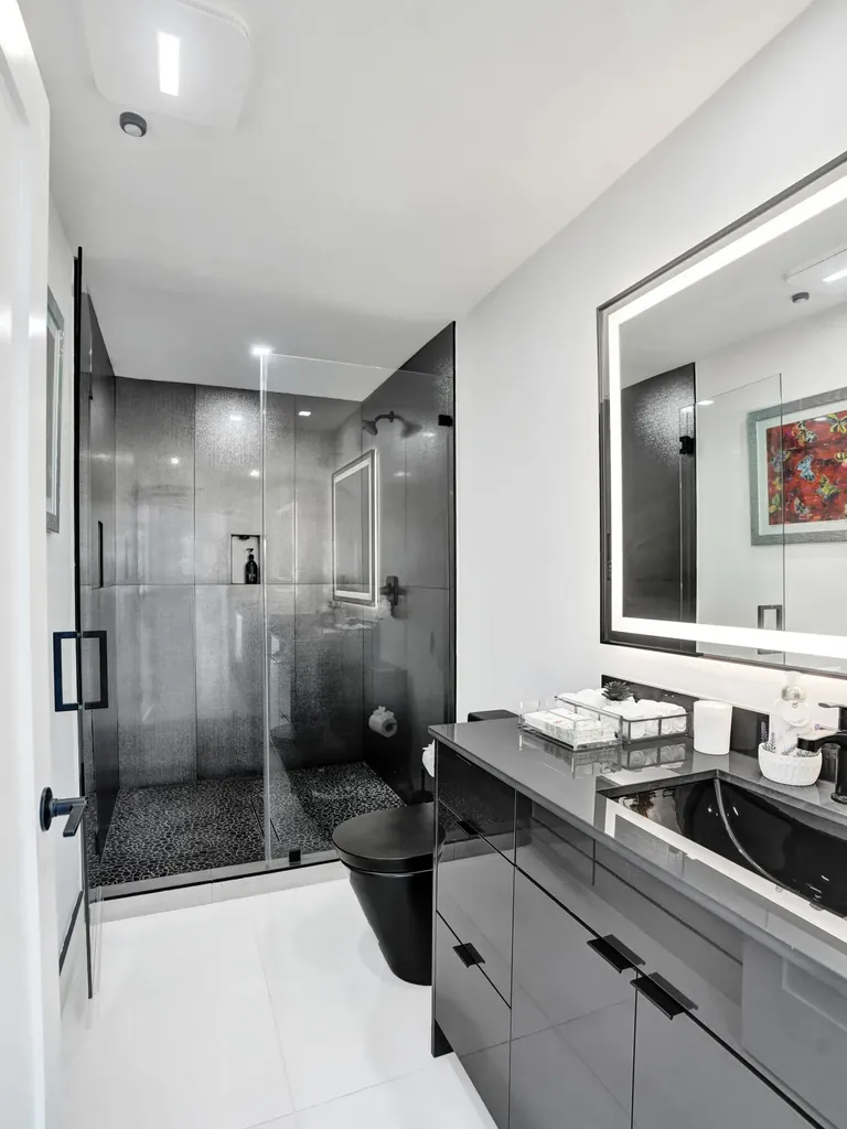 10818 River Glenn Drive Boca Raton FL 33428