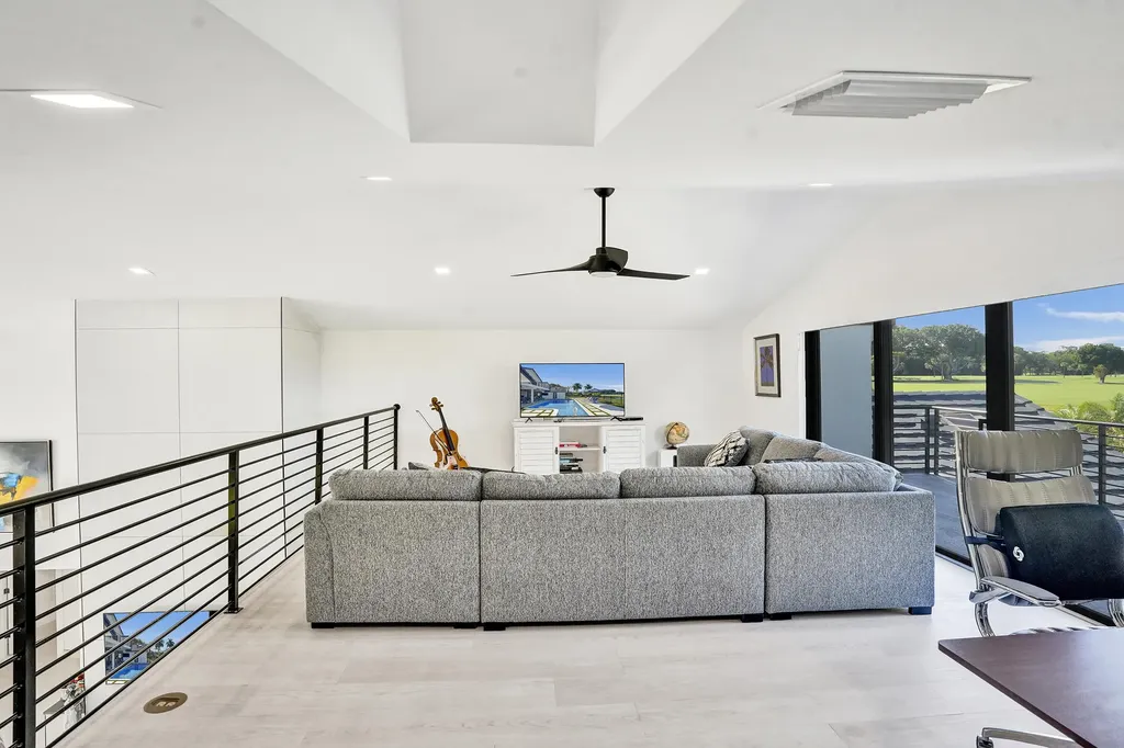 10818 River Glenn Drive Boca Raton FL 33428