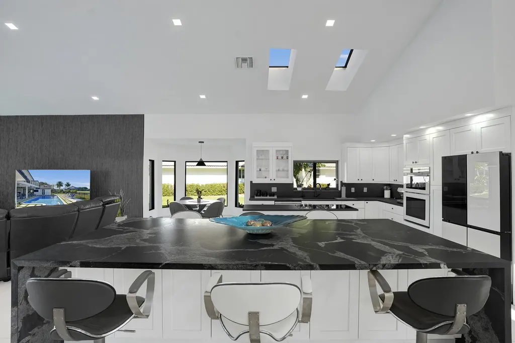 10818 River Glenn Drive Boca Raton FL 33428