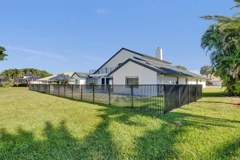 10818 River Glenn Drive Boca Raton FL 33428