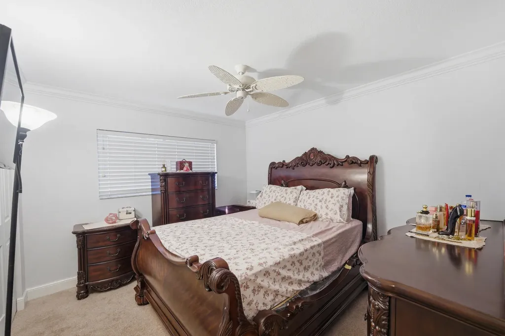 15301 Pembridge Avenue Delray Beach FL 33484