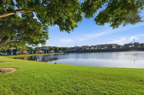 15301 Pembridge Avenue Delray Beach FL 33484