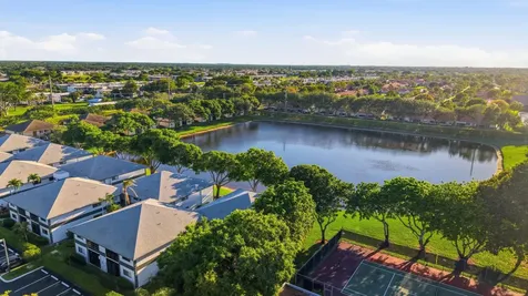 15301 Pembridge Avenue Delray Beach FL 33484