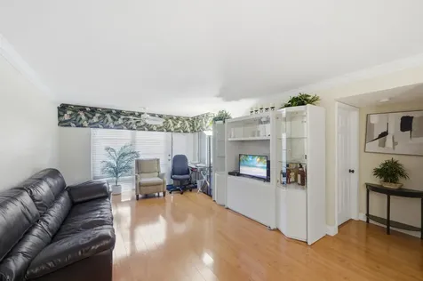 15301 Pembridge Avenue Delray Beach FL 33484