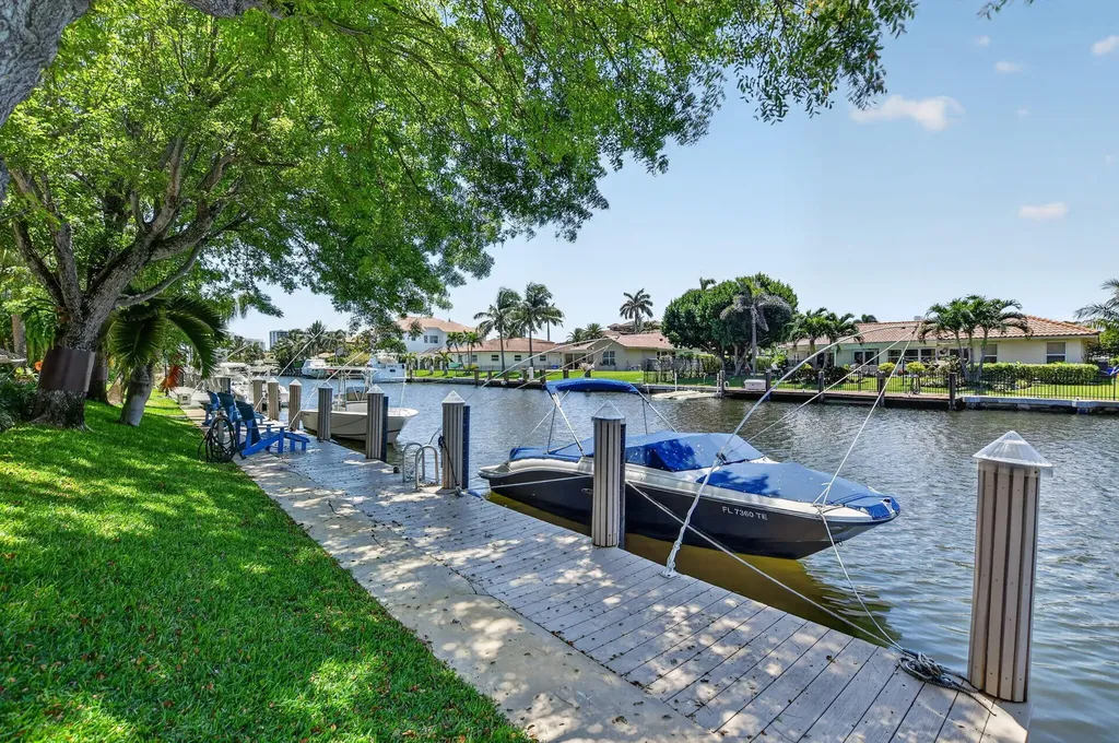 4310 S Ocean Boulevard Highland Beach FL 33487