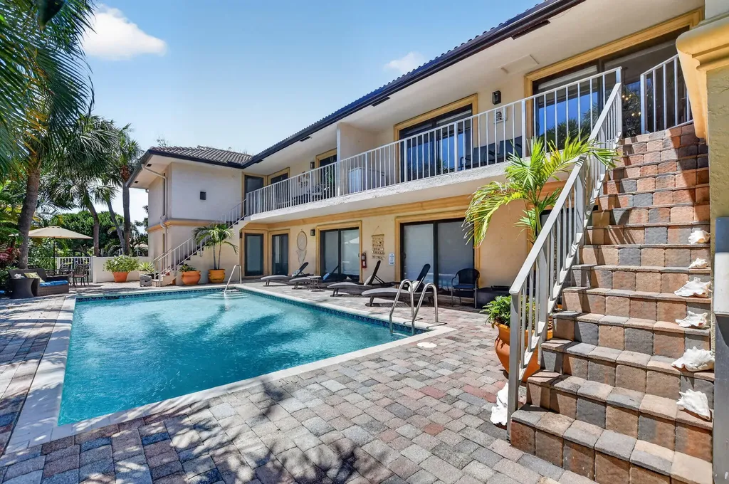 4310 S Ocean Boulevard Highland Beach FL 33487