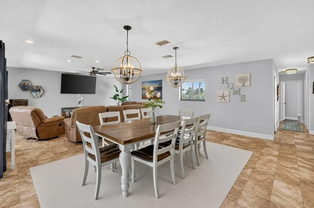 4310 S Ocean Boulevard Highland Beach FL 33487