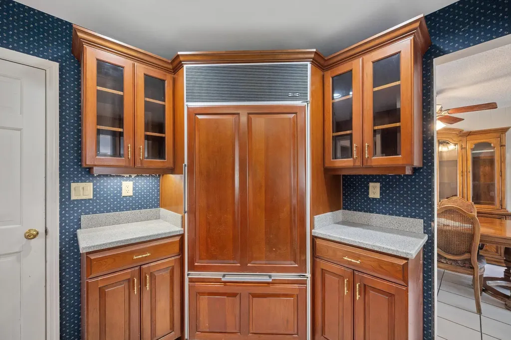 330 SE 9th Court Pompano Beach FL 33060