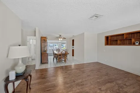 330 SE 9th Court Pompano Beach FL 33060