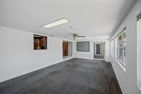 330 SE 9th Court Pompano Beach FL 33060