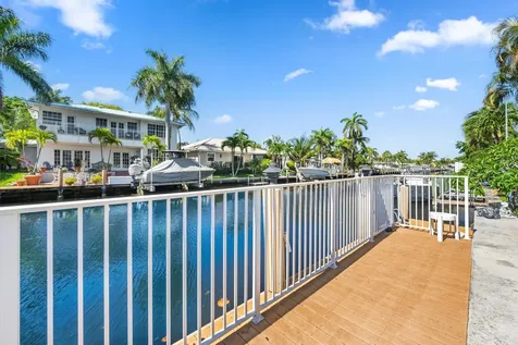 330 SE 9th Court Pompano Beach FL 33060