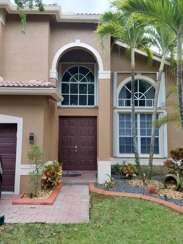 16208 SW 20th Street Miramar FL 33027