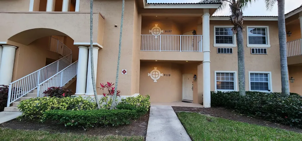 9119 Sand Shot Way Port St Lucie FL 34986