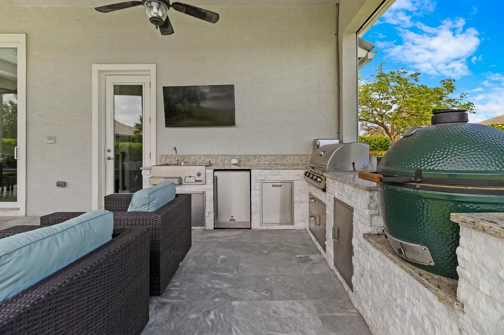 4830 W Sterling Ranch Circle Davie FL 33314