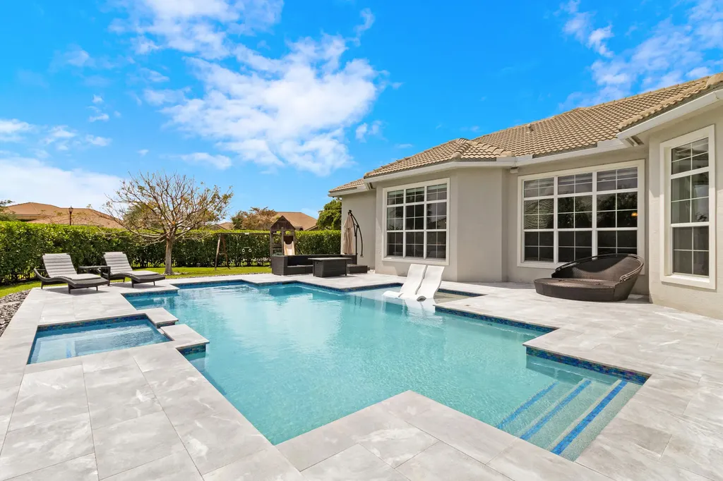 4830 W Sterling Ranch Circle Davie FL 33314
