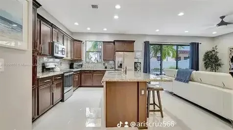 20908 NW 1st Drive Pembroke Pines FL 33029
