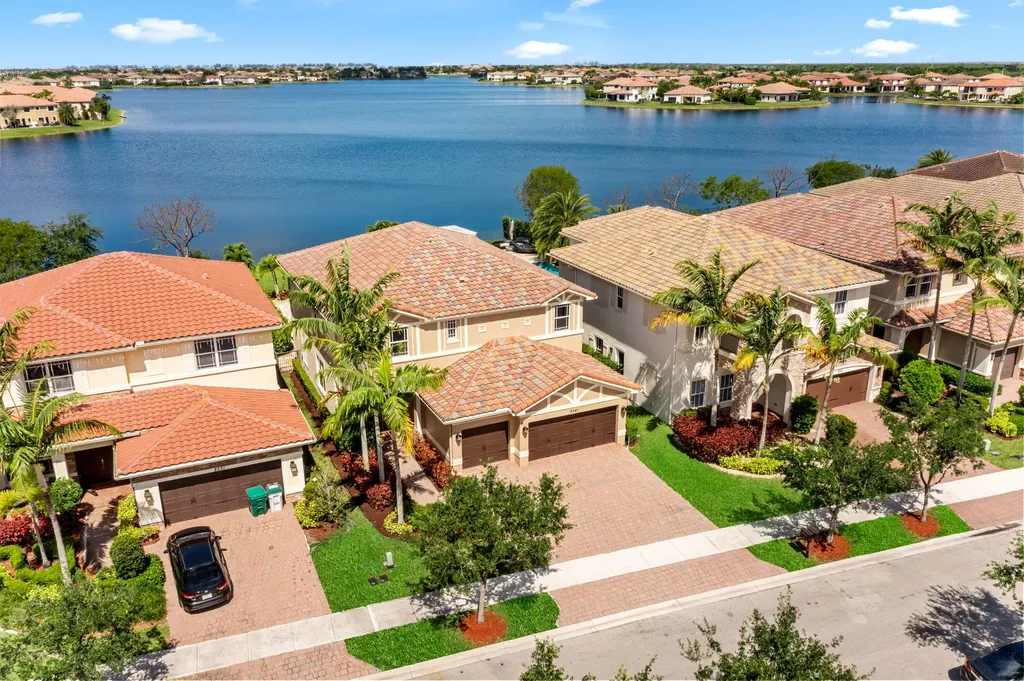 8541 Miralago Way Parkland FL 33076